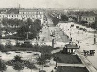 Trg Ante Starčevića. Trg kralja Tomislava. Glavni kolodvor. U pozadini Baroševa ulica (današnja Branimirova) oko 1930.-1935. godine